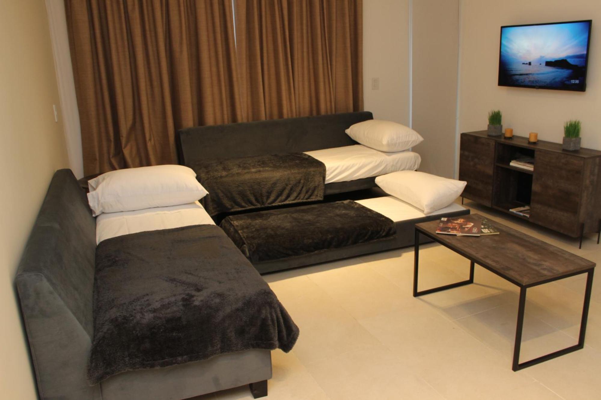 In House Ba - College Apartahotel *