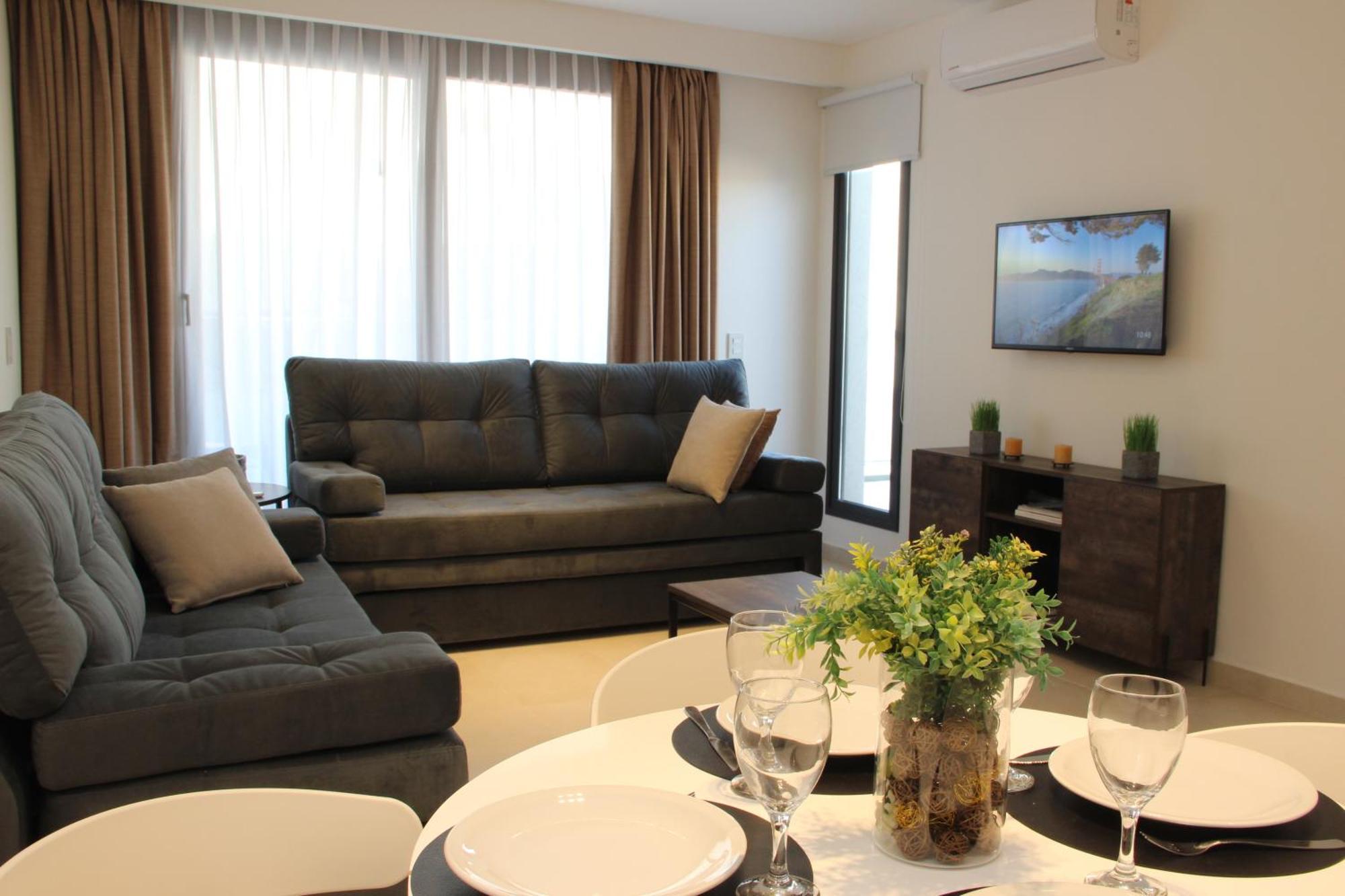 Apartahotel In House Ba - College *